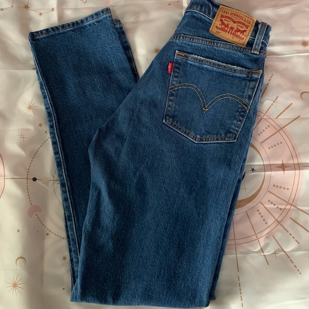 Color: jean Brand: levi